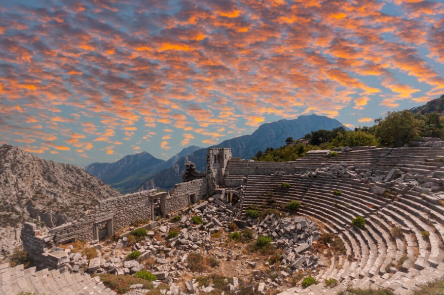 antalyada-kisin-gezilecek-yerler-termessos